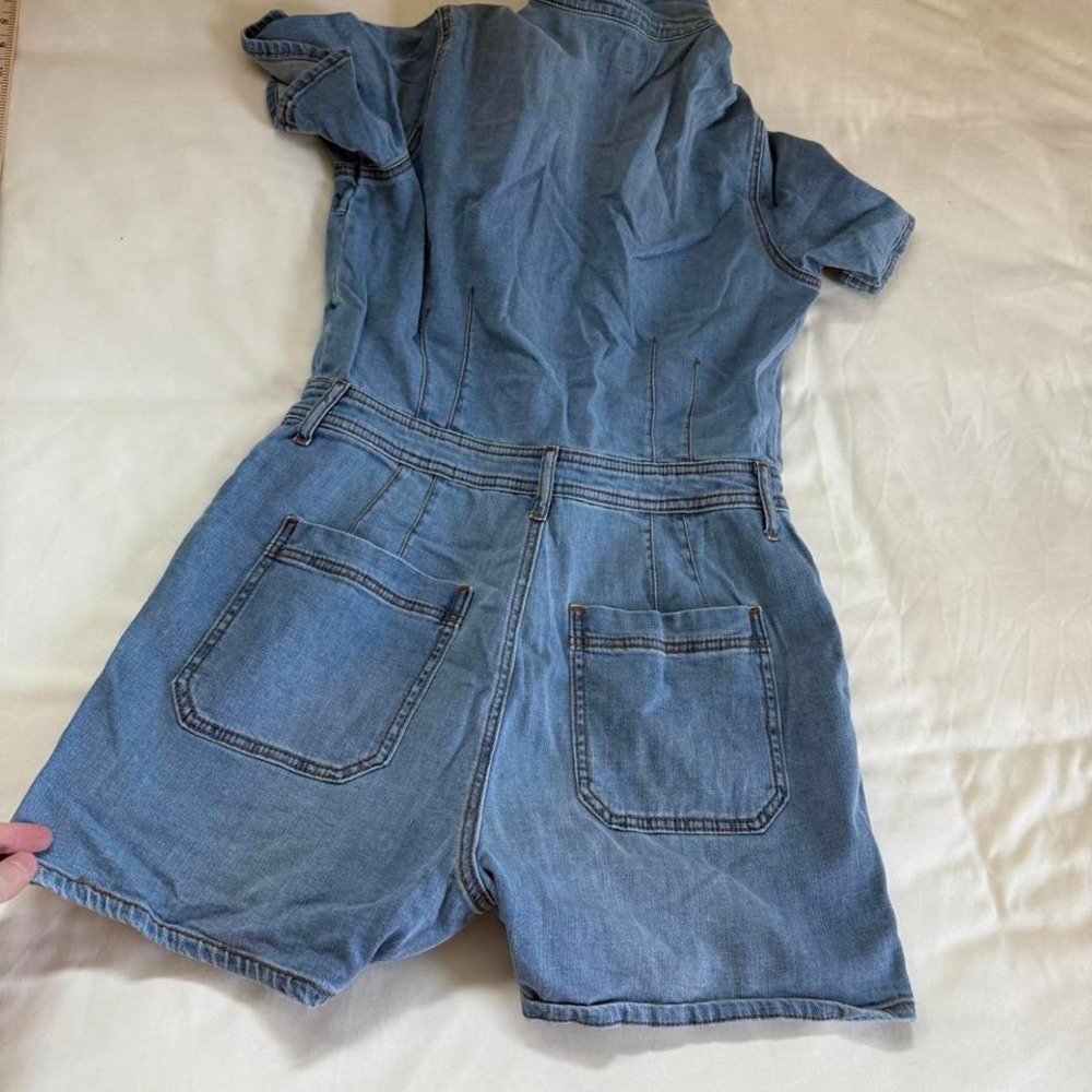 Jean romper scoop denim short romper soft washed denim 2000s size medium - Picture 8 of 8